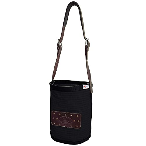 Derby Originals Livestock Feeder in Draft, Black