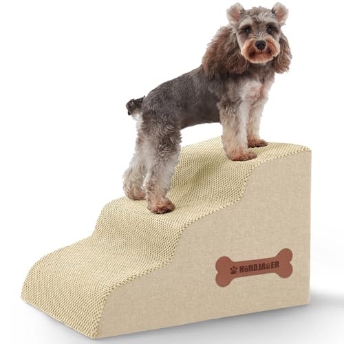 Nordjager Animal Stair in 15.7"D x 15.7"W x 11.8"H, Beige