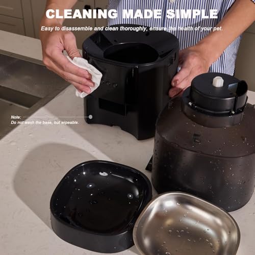 MZZ Pet Feeder in Black
