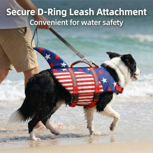 Doglay Pet Apparel in X-small, Flag