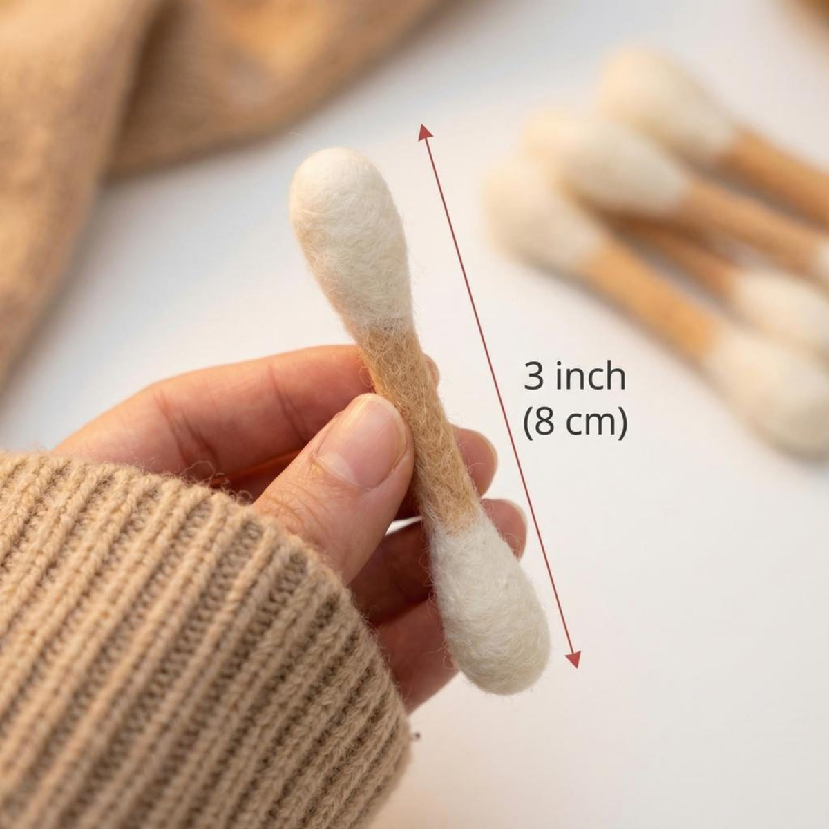 Glaciart One Pet Toy in Mini, Beige Swabs
