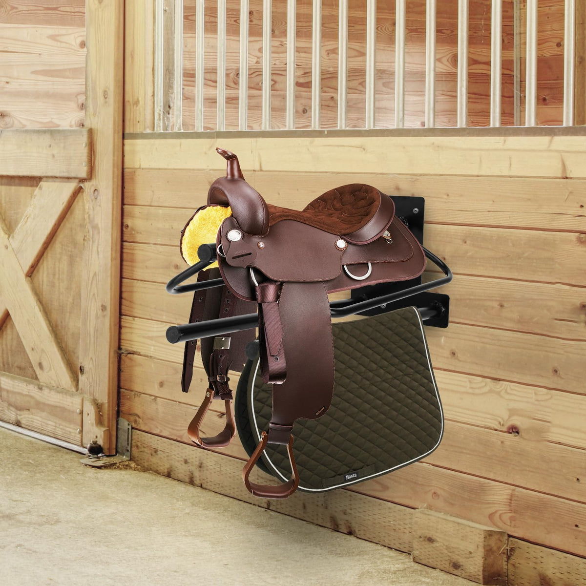 Sejaede Pet Supplies in Black
