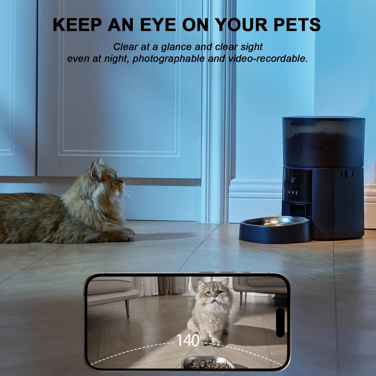 MZZ Pet Feeder in Black