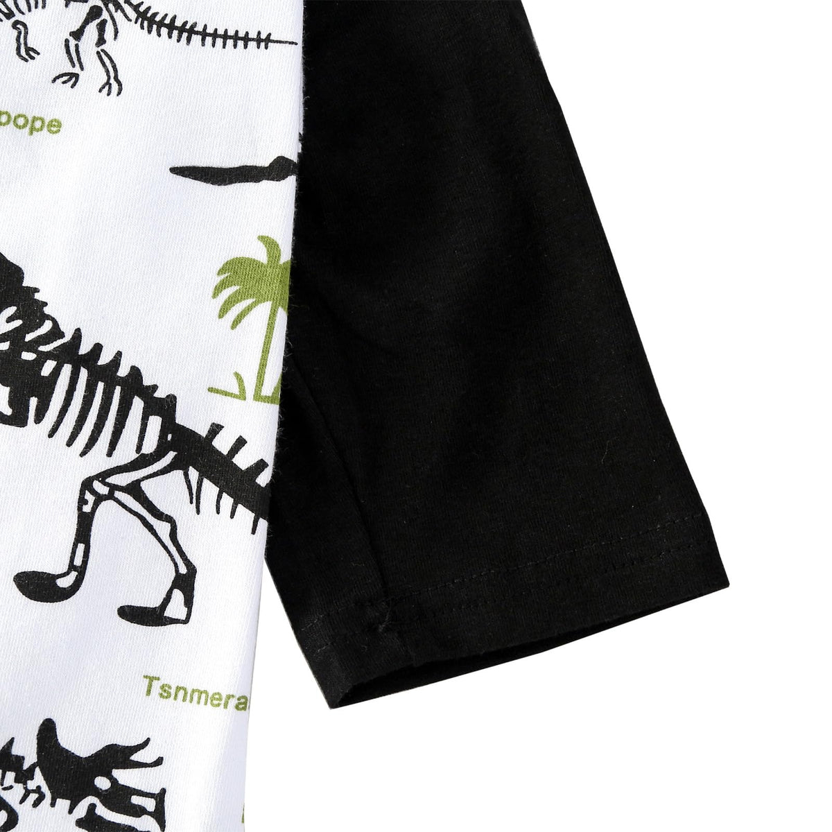 PriPre Pet Apparel in XX-Large, Black Dinosaur