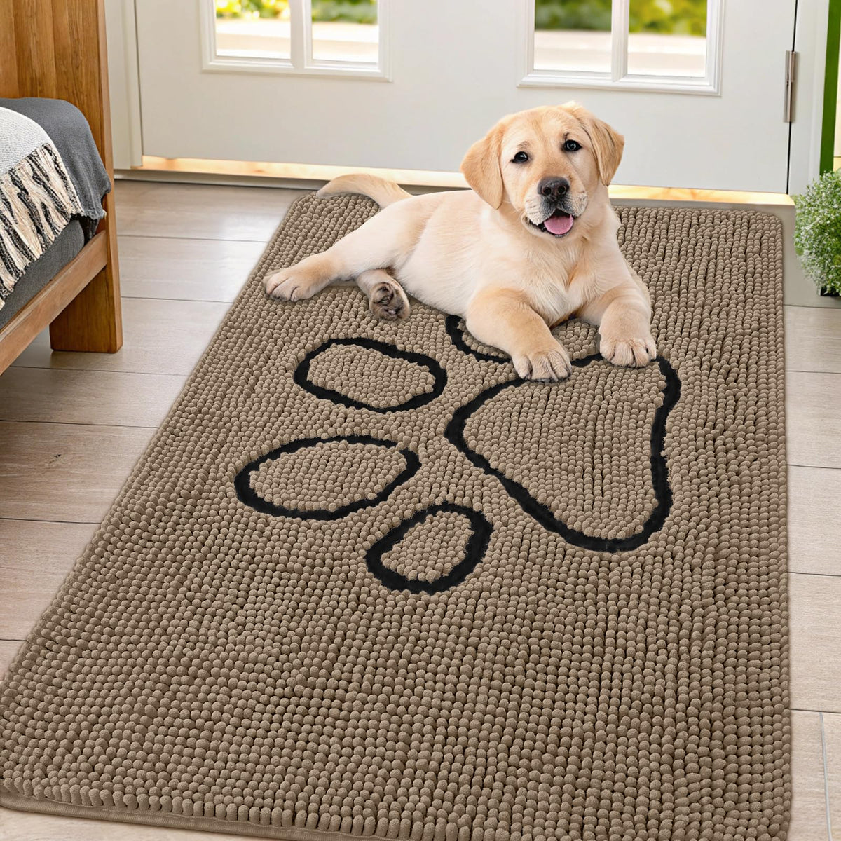 Smiry Rug in 47"X32", Camel and Black