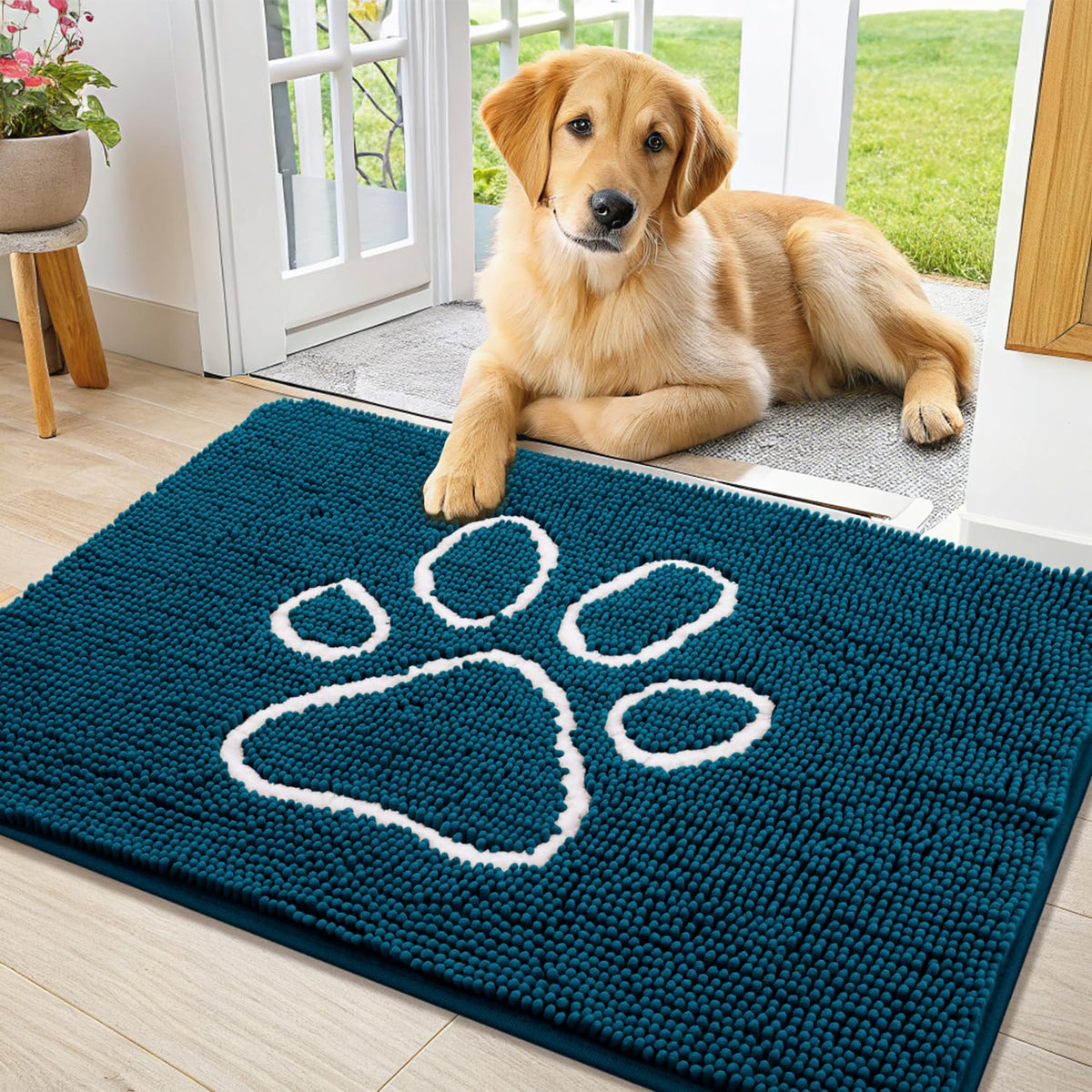 Smiry Rug in 36"X24", Atlantic Blue and White