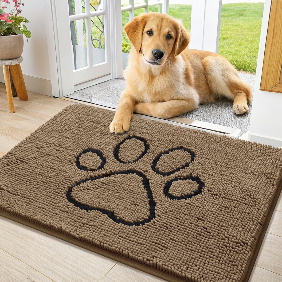 Smiry Rug in 34"X21", Camel and Black