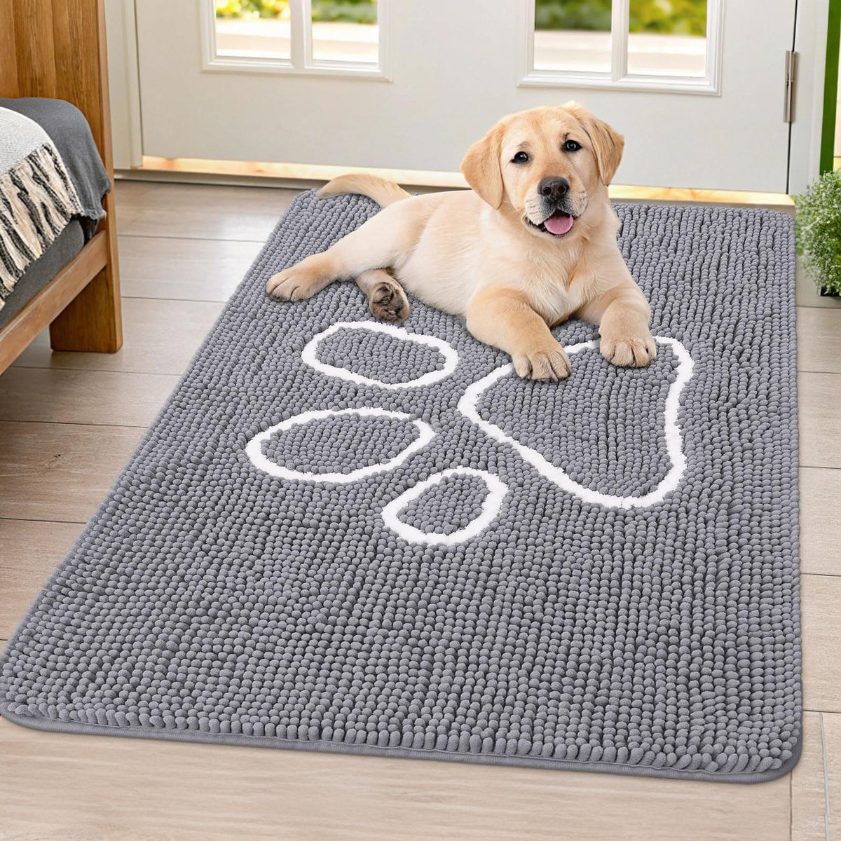 Smiry Rug in 40"X32", Grey and White