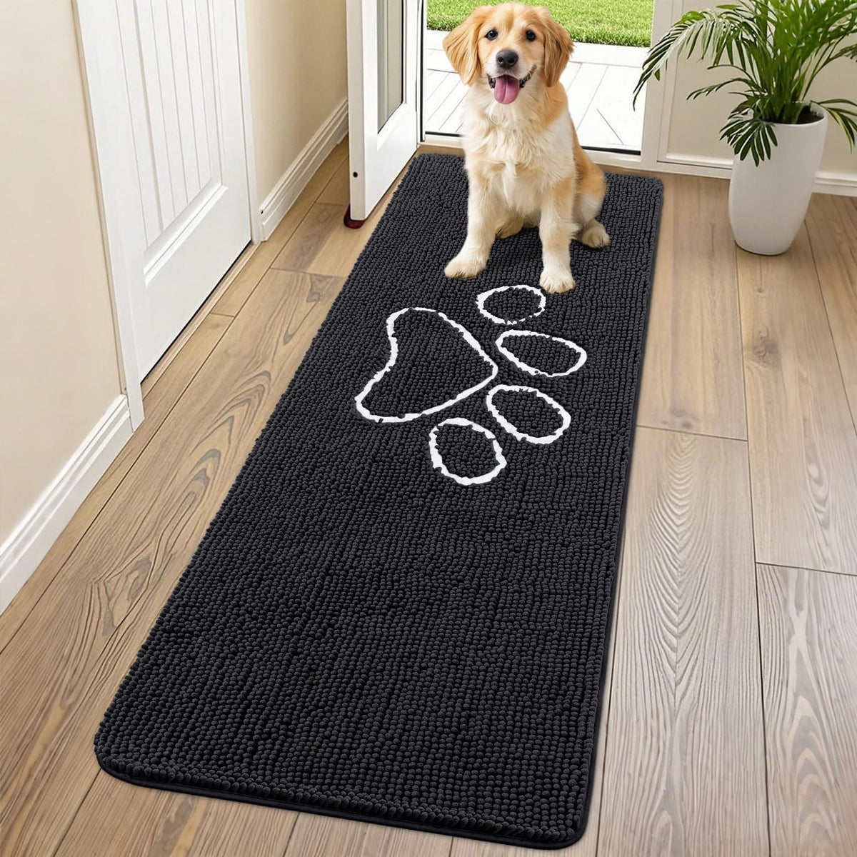 Smiry Rug in 70"X24", Black and White