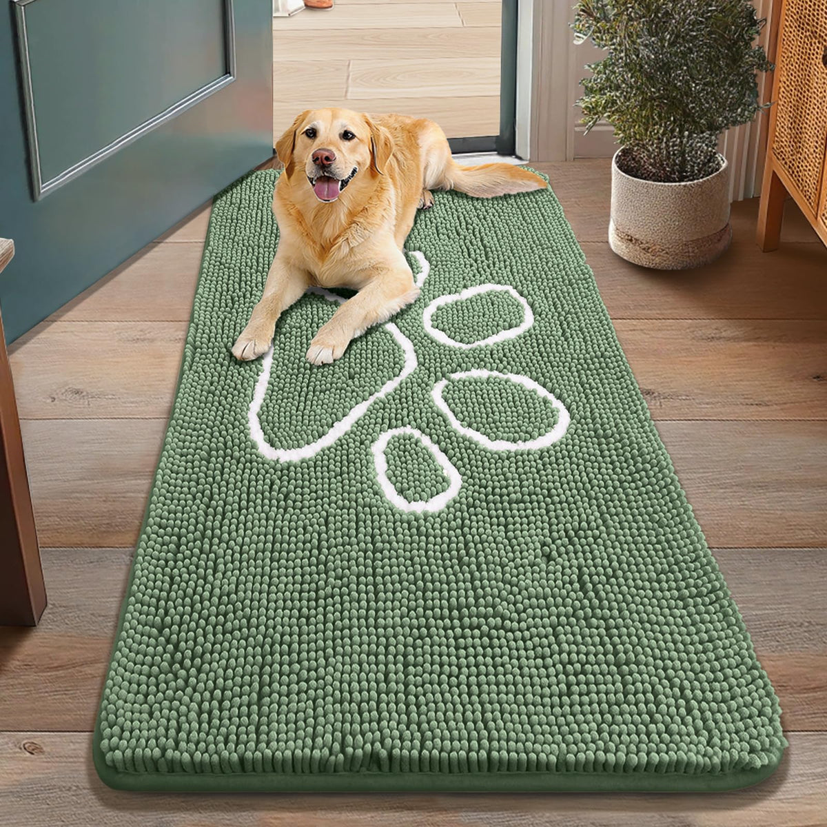 Smiry Rug in 48"X30", Olive Green and White