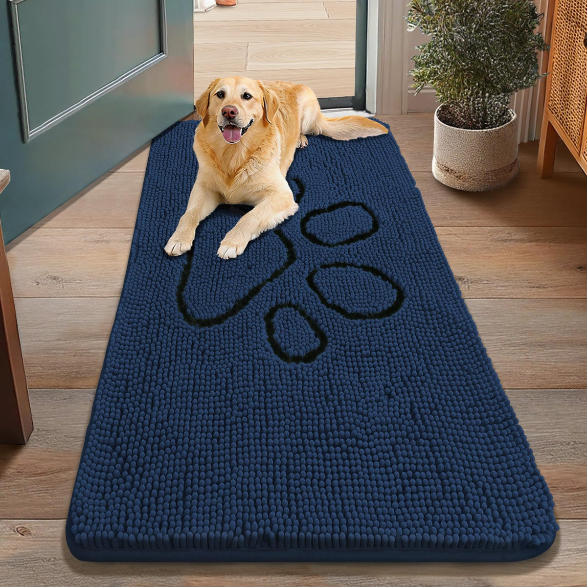 Smiry Rug in 48"X30", Dark Blue and Black