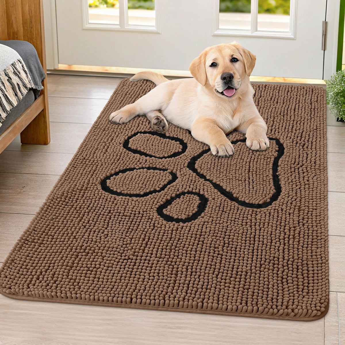 Smiry Rug in 40"X32", Coffee and Black