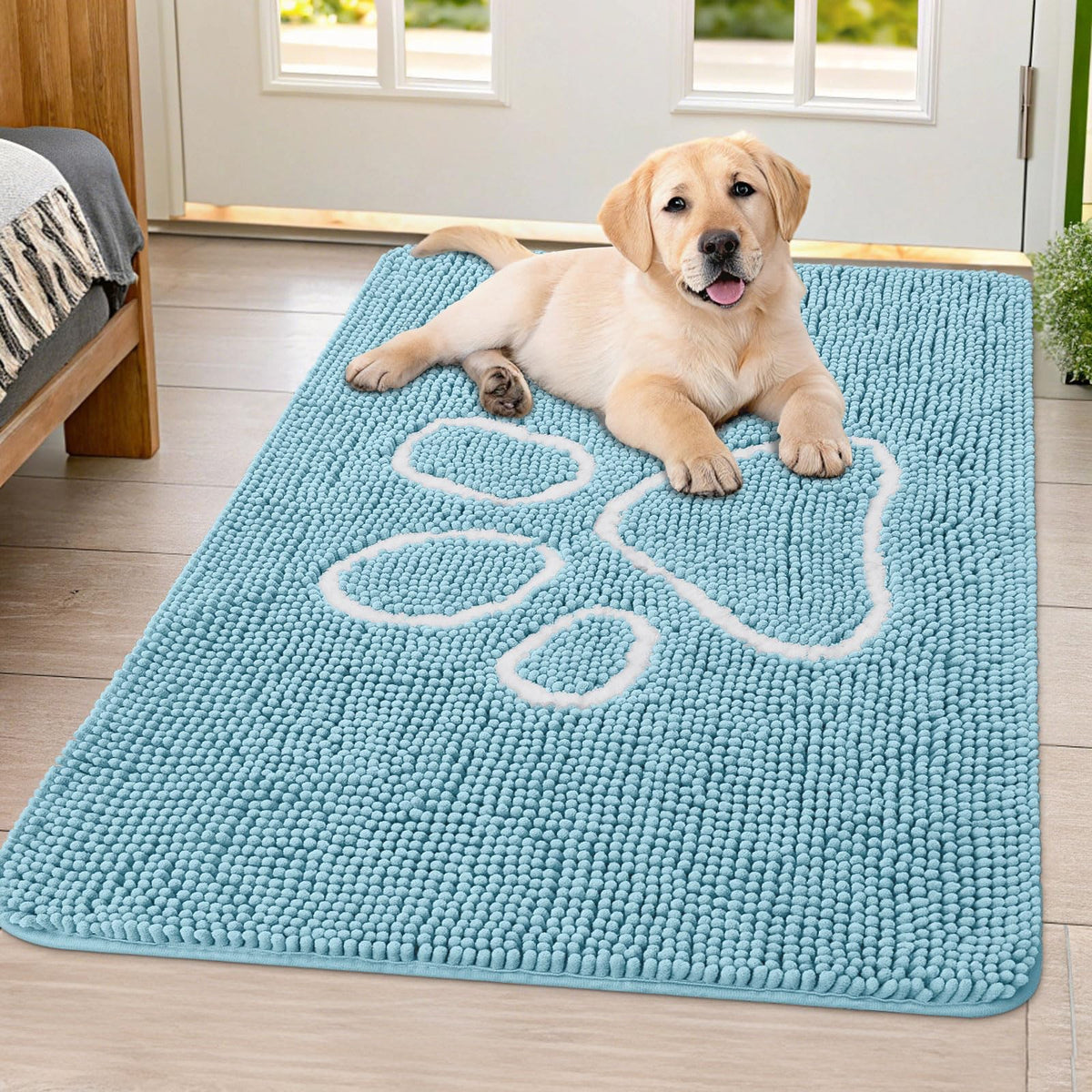 Smiry Rug in 40"X32", Sky Blue and White