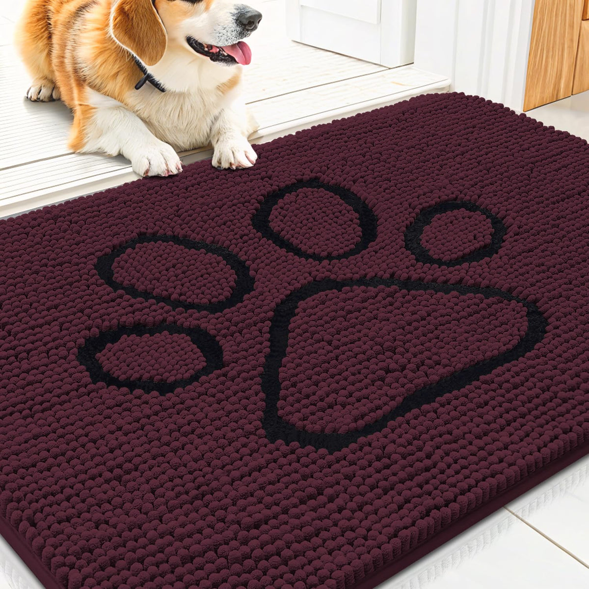 Smiry Rug in 30"X20", Russet and Black
