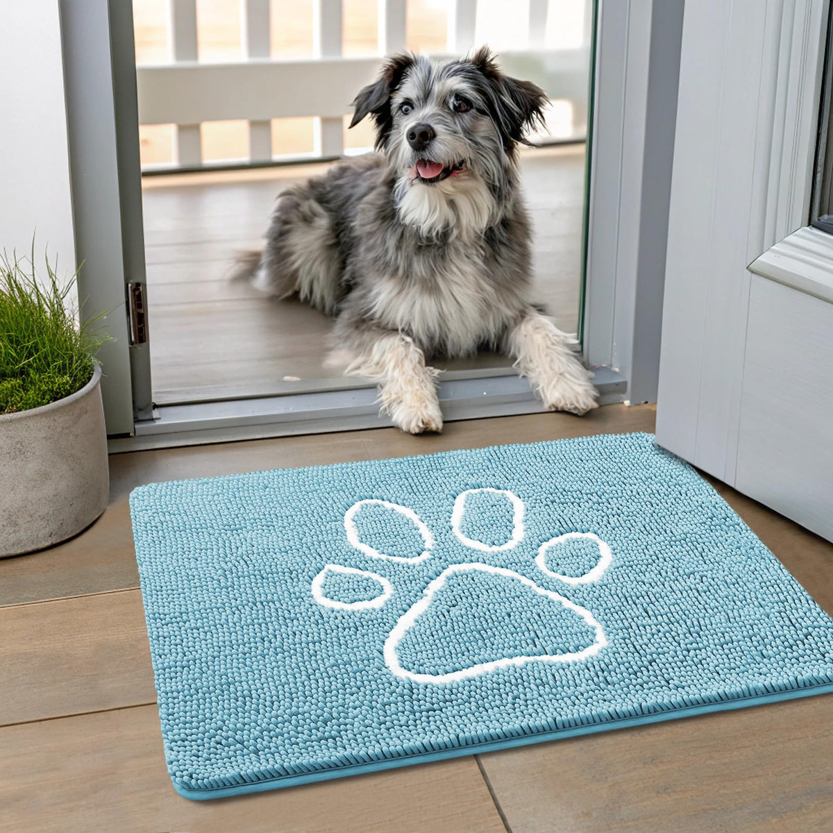 Smiry Rug in 24"X16", Sky Blue and White