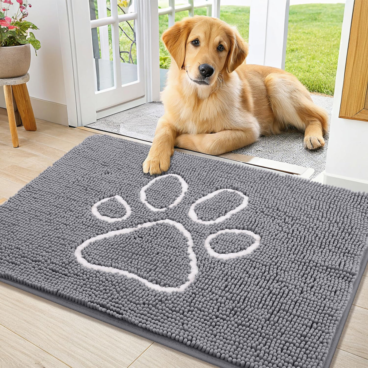 Smiry Rug in 36"X24", Grey and White