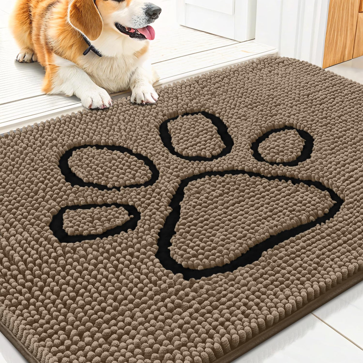 Smiry Rug in 30"X20", Camel and Black