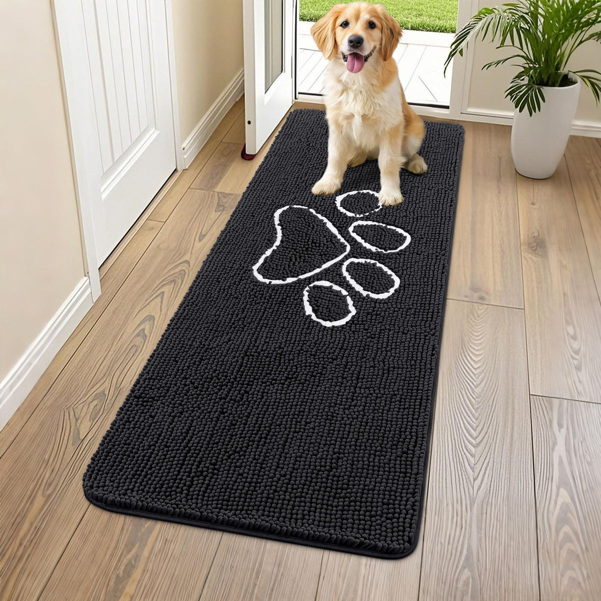 Smiry Rug in 54"X24", Black and White