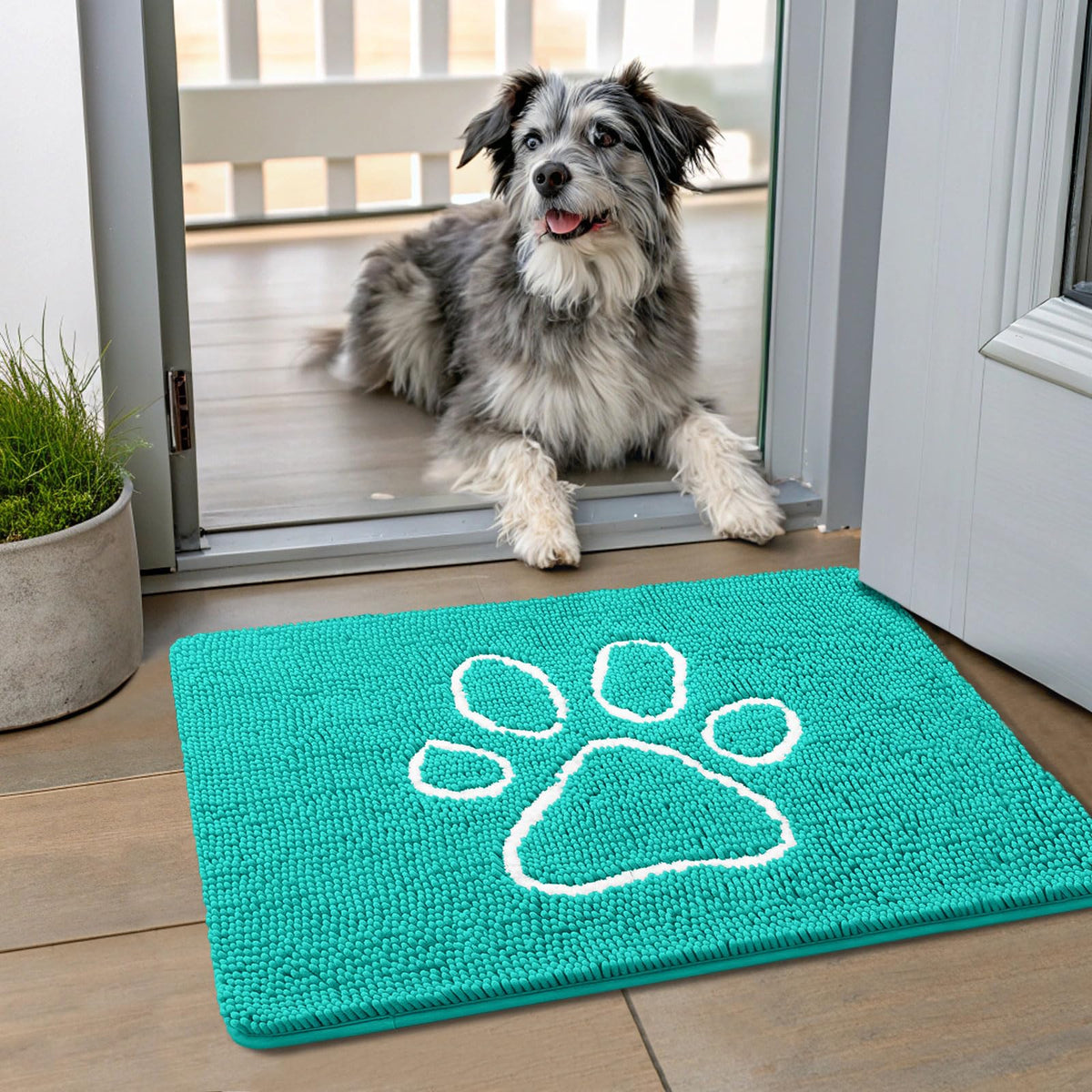 Smiry Rug in 24"X16", Turquoise and White