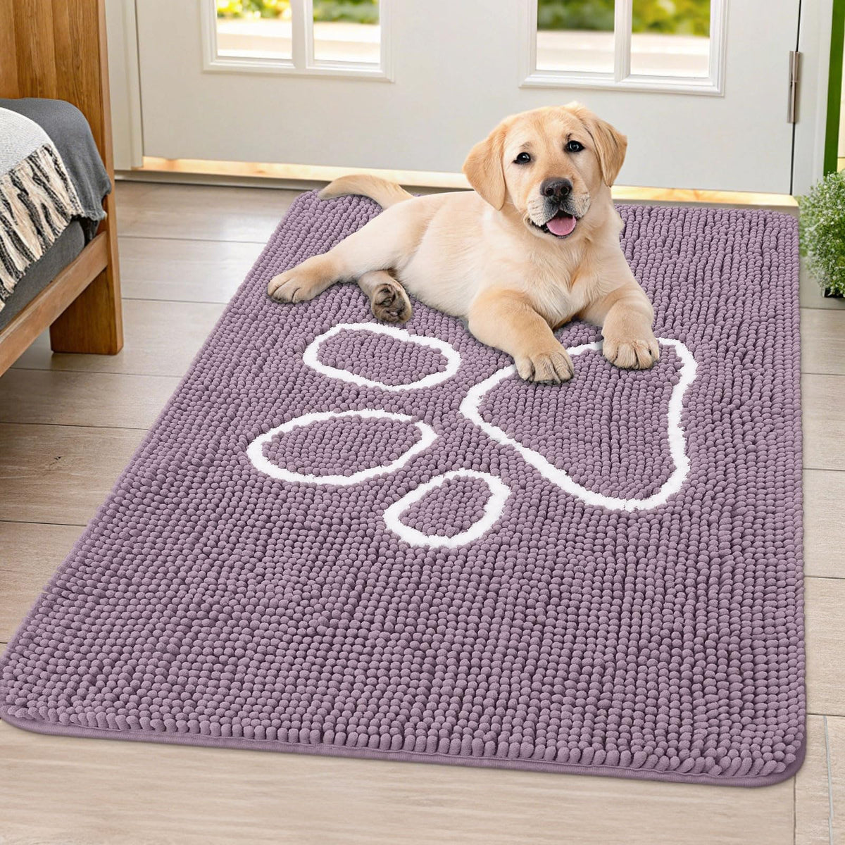 Smiry Rug in 40"X32", Deep Plum and White