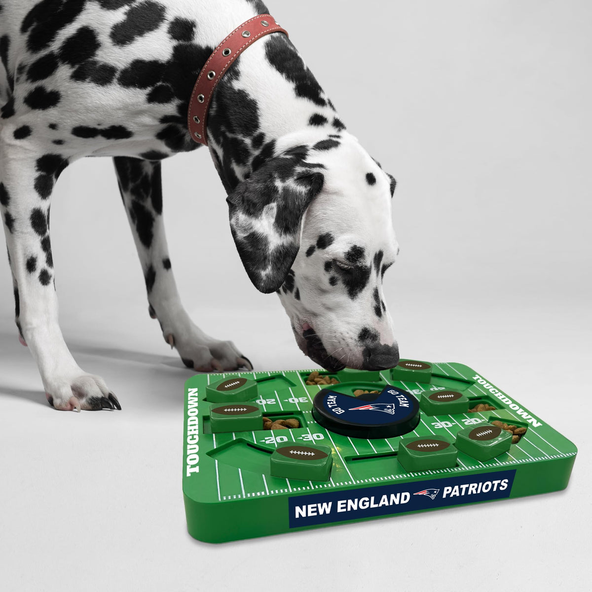 Pets First Pet Feeder in Large, NEW ENGLAND PATRIOTS