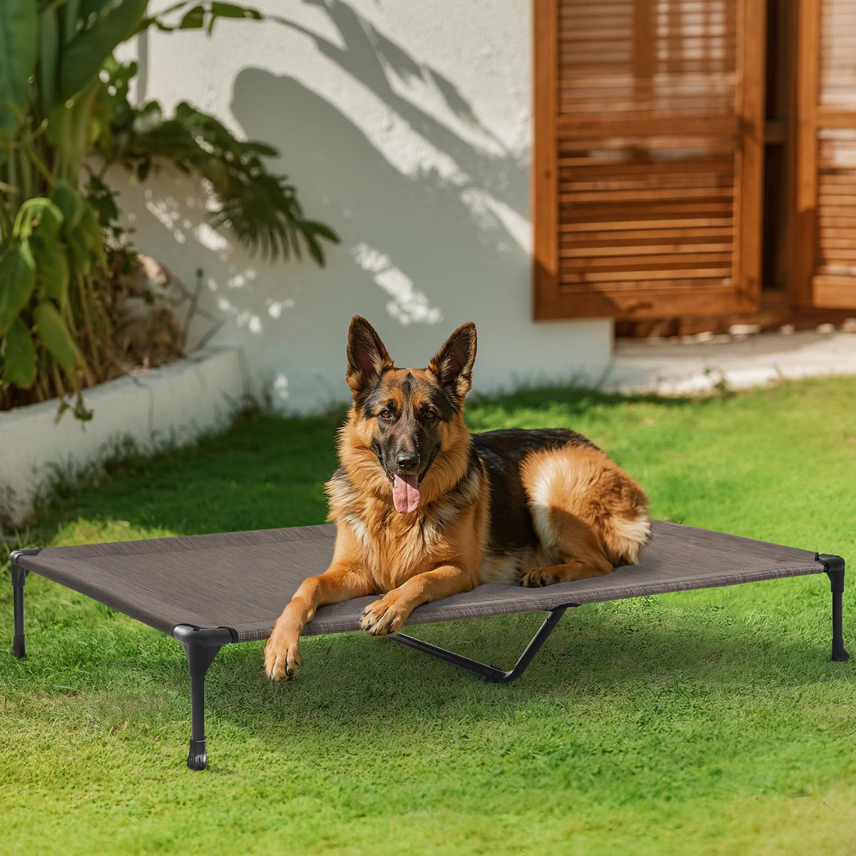 Veehoo Pet Bed Mat in 49.0"L x 33.0"W x 9.0"Th, Brown